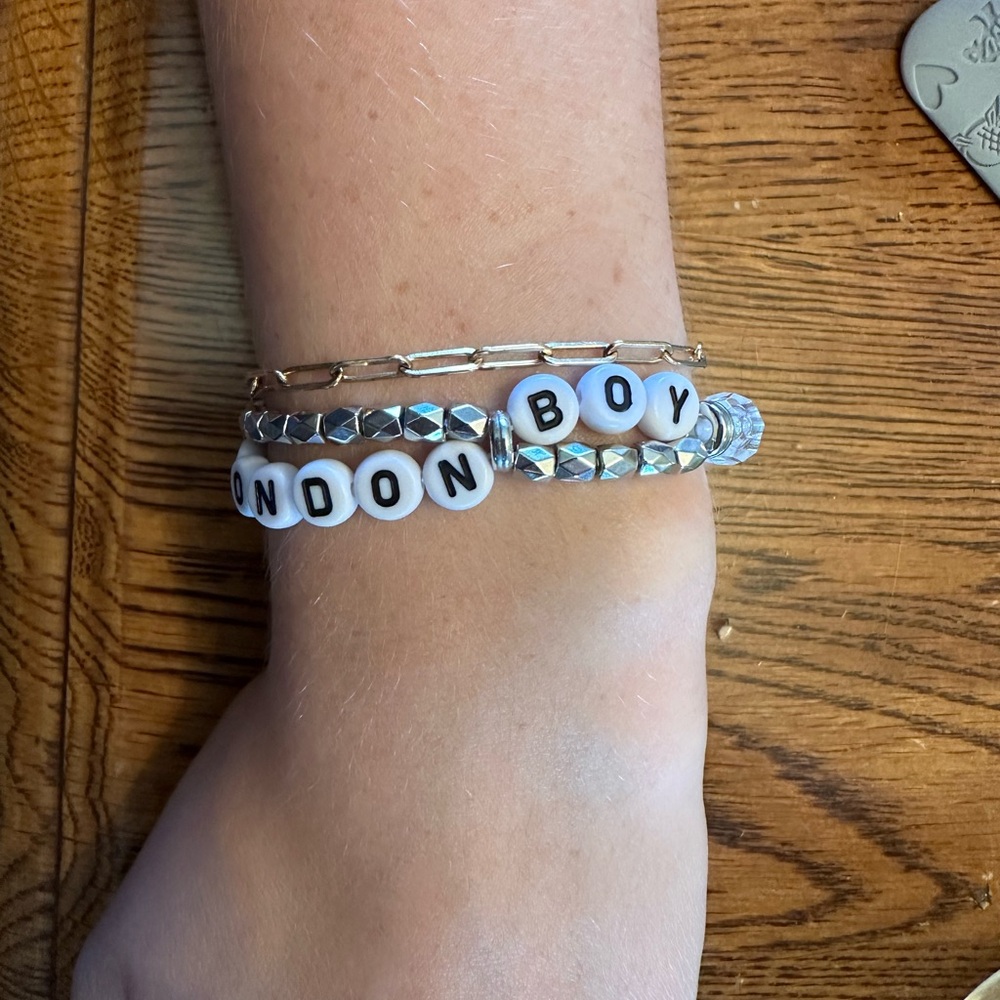 Taylor swift friendship bracelet “so long London boy”